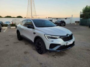 Renault Arkana usata Lecce 4