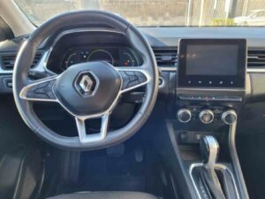 Renault Captur usato Lecce 12