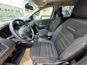 Dacia Duster usato Lecce 10