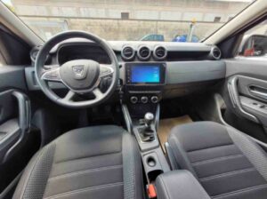 Dacia Duster usato Lecce 12